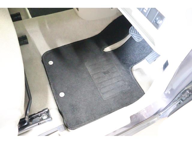 アルトラパン L クリアランスソナー レーンアシスト 衝突被害軽減システム スマートキー アイドリングストップ ベンチシート CVT 盗難防止システム ABS ESC CD 衝突安全ボディ エアコン パワーステアリング(11枚目)