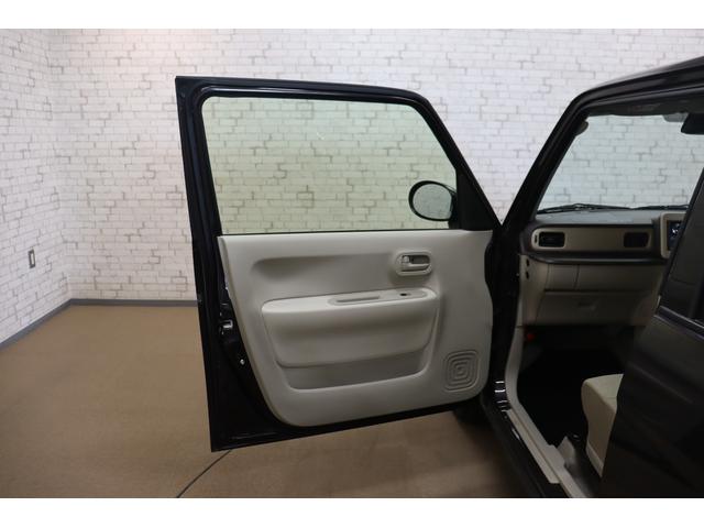 アルトラパン L クリアランスソナー レーンアシスト 衝突被害軽減システム スマートキー アイドリングストップ ベンチシート CVT 盗難防止システム ABS ESC CD 衝突安全ボディ エアコン パワーステアリング(24枚目)