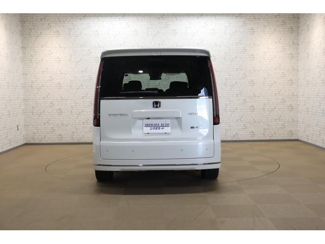 ステップワゴン e:HEVスパーダ バックカメラ ナビ TV クリアランスソナー クルーズコントロール レーンアシスト 衝突被害軽減システム 両側電動スライドドア オートライト LEDヘッドランプ 電動リアゲート スマートキー(16枚目)