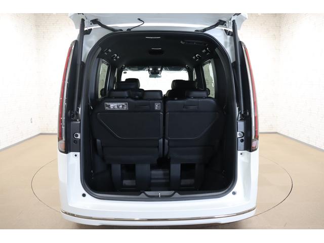 ステップワゴン e:HEVスパーダ バックカメラ ナビ TV クリアランスソナー クルーズコントロール レーンアシスト 衝突被害軽減システム 両側電動スライドドア オートライト LEDヘッドランプ 電動リアゲート スマートキー(19枚目)