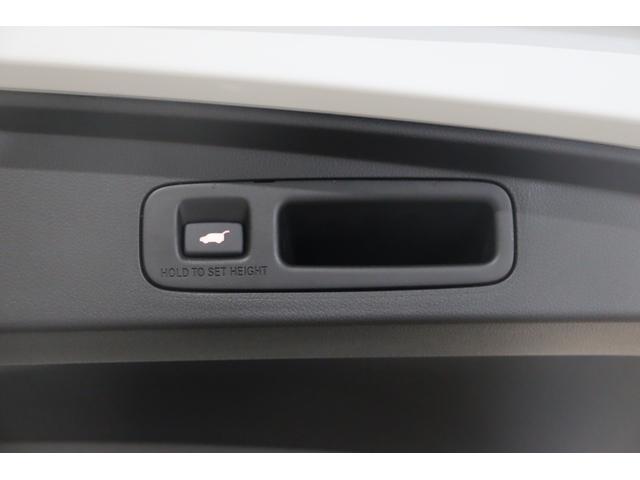 ステップワゴン e:HEVスパーダ バックカメラ ナビ TV クリアランスソナー クルーズコントロール レーンアシスト 衝突被害軽減システム 両側電動スライドドア オートライト LEDヘッドランプ 電動リアゲート スマートキー(22枚目)