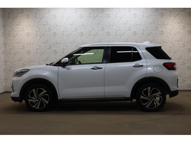 ライズ Ｚ　ＥＴＣ　全周囲カメラ　クリアランスソナー　クルーズコントロール　衝突被害軽減システム　ＴＶ　オートライト　ＬＥＤヘッドランプ　アルミホイール　スマートキー　アイドリングストップ　電動格納ミラー（18枚目）