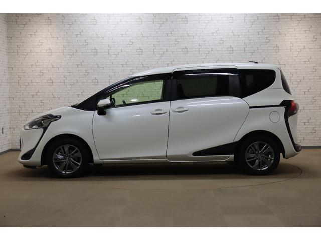 シエンタ ハイブリッドＧ　クエロ　ドライブレコーダー　全周囲カメラ　クリアランスソナー　クルーズコントロール　レーンアシスト　衝突被害軽減システム　両側電動スライドドア　オートマチックハイビーム　ＬＥＤヘッドランプ　スマートキー（22枚目）