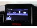 N-BOXカスタム G・Lパッケージ ETC バックカメラ 両側スライド・片側電動 ナビ TV オートライト HID スマートキー アイドリングストップ 電動格納ミラー ベンチシート CVT 盗難防止システム ABS CD(4枚目)