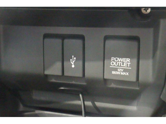 フィットハイブリッド Ｌ　ホンダセンシング　ハイブリッド　ＥＴＣ　バックカメラ　ナビ　ＴＶ　クルーズコントロール　レーンアシスト　衝突被害軽減システム　オートライト　ＬＥＤヘッドランプ　スマートキー　ＡＴ　盗難防止システム　衝突安全ボディ（11枚目）
