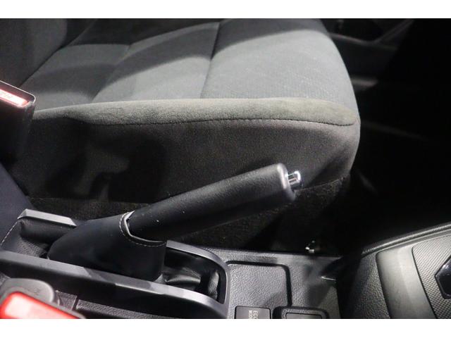 カローラアクシオ ハイブリッド　レーンアシスト　衝突被害軽減システム　ナビ　ＴＶ　オートマチックハイビーム　ＣＶＴ　キーレスエントリー　電動格納ミラー　盗難防止システム　ＣＤ　ＵＳＢ　ミュージックプレイヤー接続可　Ｂｌｕｅｔｏｏｔｈ（28枚目）