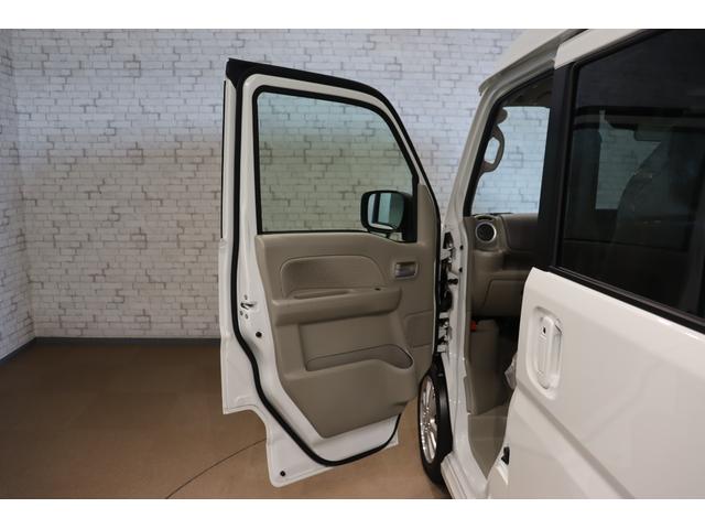 エブリイワゴン PZターボスペシャル バックカメラ 両側電動スライドドア クリアランスソナー レーンアシスト 衝突被害軽減システム LEDヘッドランプ スマートキー アイドリングストップ シートヒーター ベンチシート CVT(28枚目)