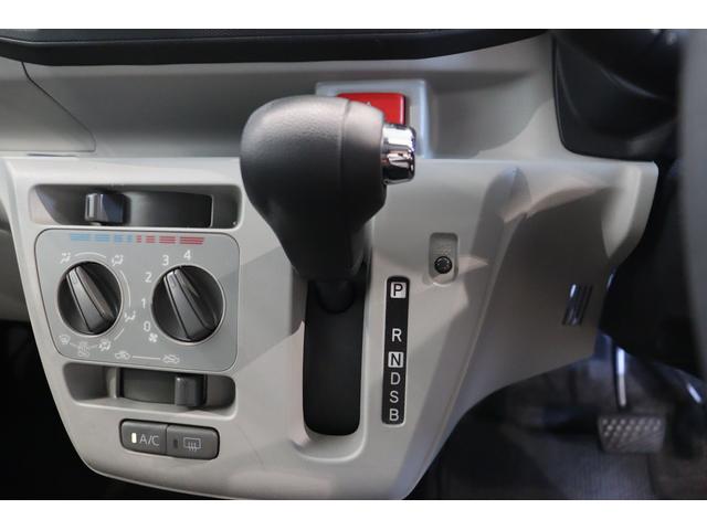 ミライース Ｘ　リミテッドＳＡＩＩＩ　バックカメラ　クリアランスソナー　衝突被害軽減システム　オートマチックハイビーム　ＬＥＤヘッドランプ　アイドリングストップ　ＣＶＴ　盗難防止システム　ＡＢＳ　ＥＳＣ　ＣＤ　ＵＳＢ　衝突安全ボディ（5枚目）