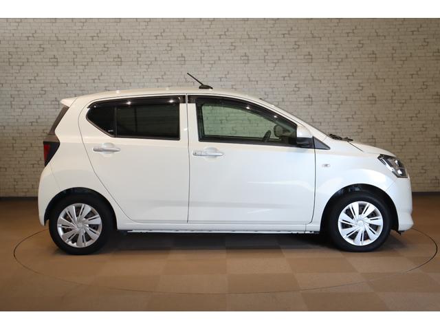 ミライース Ｘ　リミテッドＳＡＩＩＩ　バックカメラ　クリアランスソナー　衝突被害軽減システム　オートマチックハイビーム　ＬＥＤヘッドランプ　アイドリングストップ　ＣＶＴ　盗難防止システム　ＡＢＳ　ＥＳＣ　ＣＤ　ＵＳＢ　衝突安全ボディ（14枚目）