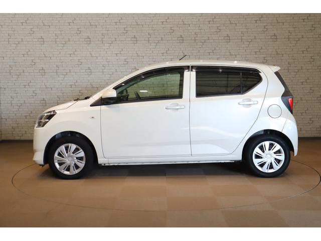 ミライース Ｘ　リミテッドＳＡＩＩＩ　バックカメラ　クリアランスソナー　衝突被害軽減システム　オートマチックハイビーム　ＬＥＤヘッドランプ　アイドリングストップ　ＣＶＴ　盗難防止システム　ＡＢＳ　ＥＳＣ　ＣＤ　ＵＳＢ　衝突安全ボディ（17枚目）