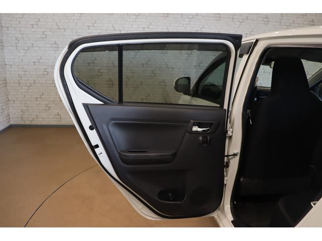 ミライース Ｘ　リミテッドＳＡＩＩＩ　バックカメラ　クリアランスソナー　衝突被害軽減システム　オートマチックハイビーム　ＬＥＤヘッドランプ　アイドリングストップ　ＣＶＴ　盗難防止システム　ＡＢＳ　ＥＳＣ　ＣＤ　ＵＳＢ　衝突安全ボディ（22枚目）