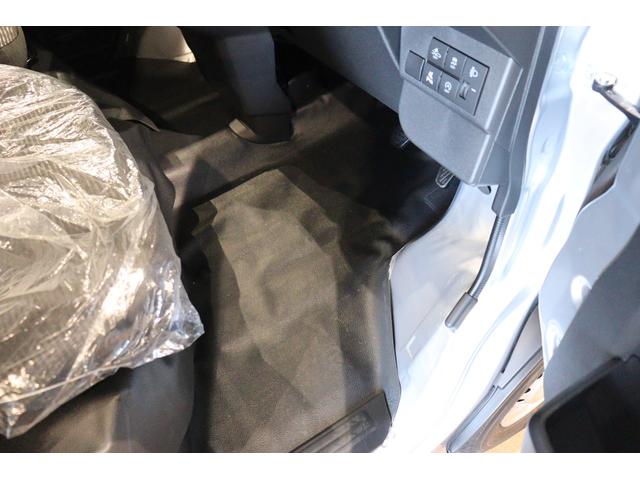 ハイゼットカーゴ ＤＸ　ＣＶＴ　衝突被害軽減システム　クリアランスソナー　両側スライドドア　アイドリングストップ　ＥＳＣ　エアコン　パワーウィンドウ　運転席エアバッグ　助手席エアバッグ（23枚目）