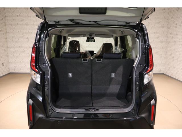 ムーヴ Ｇ　両側スライド・片側電動　クリアランスソナー　衝突被害軽減システム　ＬＥＤヘッドランプ　スマートキー　アイドリングストップ　電動格納ミラー　シートヒーター　ベンチシート　ＣＶＴ　盗難防止システム　ＡＢＳ（19枚目）