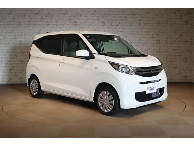 eKワゴン M バックカメラ クリアランスソナー レーンアシスト 衝突被害軽減システム キーレスエントリー アイドリングストップ シートヒーター ベンチシート CVT 盗難防止システム ABS ESC 衝突安全ボディ(10枚目)