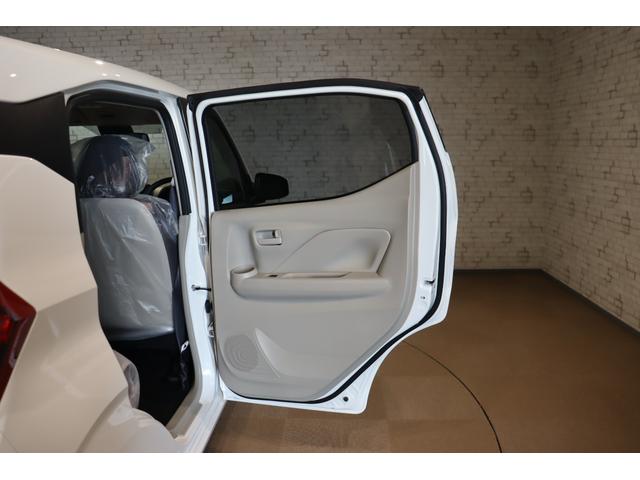 eKワゴン M バックカメラ クリアランスソナー レーンアシスト 衝突被害軽減システム キーレスエントリー アイドリングストップ シートヒーター ベンチシート CVT 盗難防止システム ABS ESC 衝突安全ボディ(25枚目)