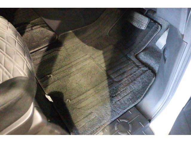 デリカＤ：５ Ｐ　４ＷＤ　全周囲カメラ　ナビ　ＴＶ　クリアランスソナー　クルーズコントロール　レーンアシスト　衝突被害軽減システム　両側電動スライドドア　ＬＥＤヘッドランプ　電動リアゲート　スマートキー（33枚目）