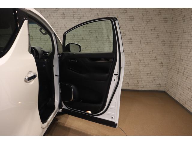 アルファード ２．５Ｓ　Ｃパッケージ　ＥＴＣ　バックカメラ　ナビ　クリアランスソナー　オートクルーズコントロール　レーンアシスト　衝突被害軽減システム　両側電動スライドドア　オートマチックハイビーム　ＬＥＤヘッドランプ　サンルーフ（26枚目）