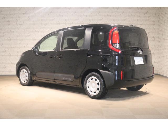 シエンタ ハイブリッドX クリアランスソナー オートクルーズコントロール レーンアシスト 衝突被害軽減システム 両側スライド・片側電動 オートマチックハイビーム オートライト LEDヘッドランプ スマートキー 3列シート(17枚目)