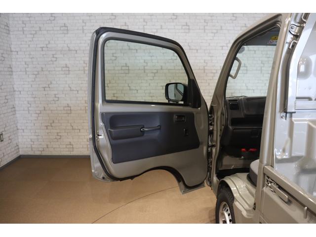 キャリイトラック KCエアコン・パワステ 4WD セーフティサポート非装着車 AT クリアランスソナー アイドリングストップ ESC エアコン(9枚目)