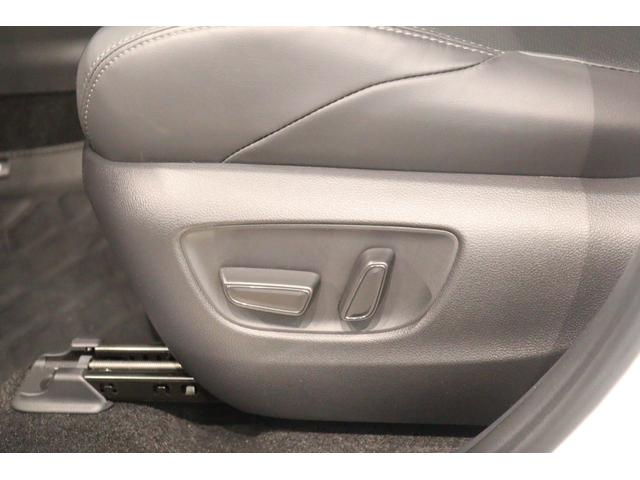 ハリアーハイブリッド Ｚ　レザーパッケージ　全周囲カメラ　オートクルーズコントロール　レーンアシスト　パワーシート　衝突被害軽減システム　サンルーフ　ナビ　ＴＶ　オートマチックハイビーム　ＬＥＤヘッドランプ　電動リアゲート　アルミホイール（32枚目）