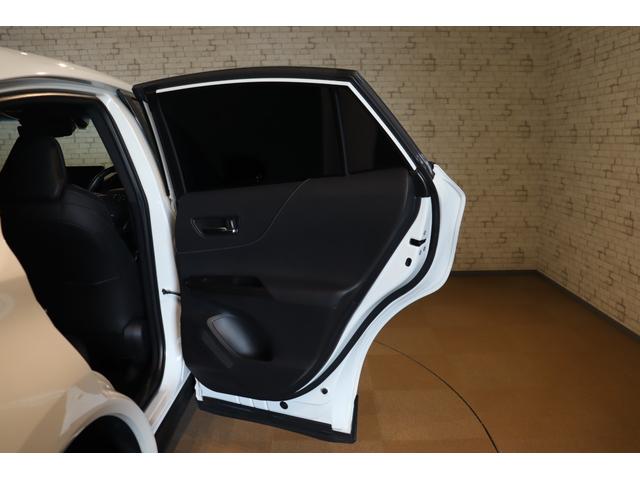 ハリアーハイブリッド Ｚ　レザーパッケージ　全周囲カメラ　オートクルーズコントロール　レーンアシスト　パワーシート　衝突被害軽減システム　サンルーフ　ナビ　ＴＶ　オートマチックハイビーム　ＬＥＤヘッドランプ　電動リアゲート　アルミホイール（33枚目）