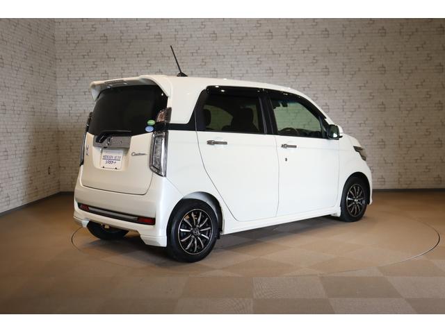 Ｎ－ＷＧＮカスタム Ｇ　ＳＳパッケージ　ドライブレコーダー　ＥＴＣ　バックカメラ　ナビ　ＴＶ　オートクルーズコントロール　衝突被害軽減システム　ＨＩＤ　スマートキー　アイドリングストップ　電動格納ミラー　ベンチシート　ＣＶＴ（15枚目）