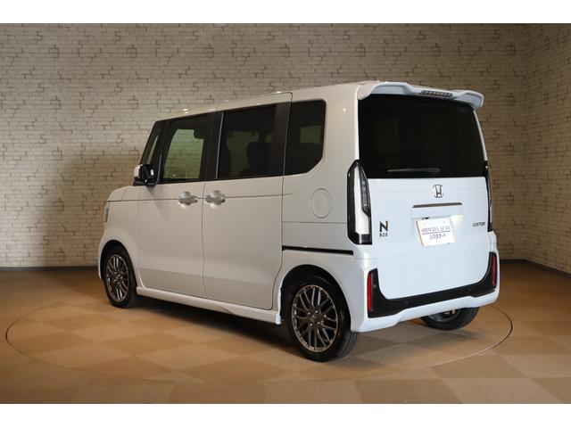N-BOXカスタム ターボ バックカメラ 両側電動スライドドア クリアランスソナー クルーズコントロール レーンアシスト 衝突被害軽減システム オートライト LEDヘッドランプ スマートキー アイドリングストップ(18枚目)