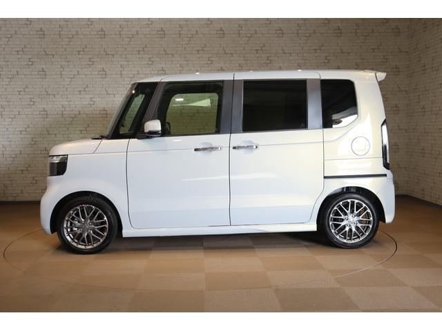 N-BOXカスタム ターボ バックカメラ 両側電動スライドドア クリアランスソナー クルーズコントロール レーンアシスト 衝突被害軽減システム オートライト LEDヘッドランプ スマートキー アイドリングストップ(19枚目)