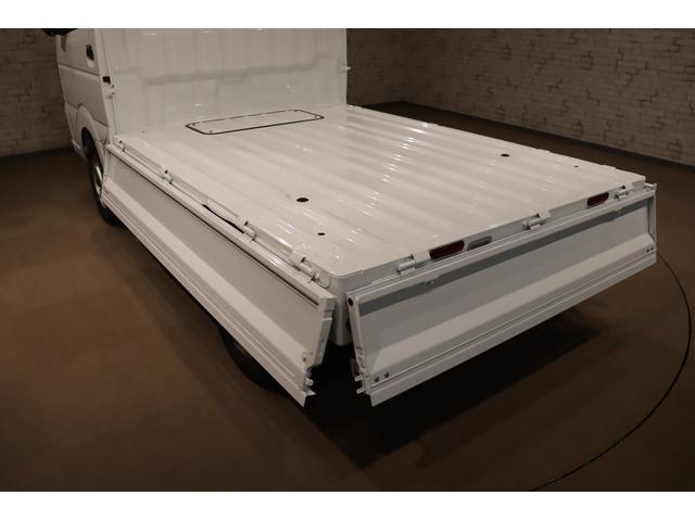 キャリイトラック KCエアコン・パワステ 4WD 軽トラック MT 衝突被害軽減システム クリアランスソナー レーンアシスト アイドリングストップ オートライト ESC エアコン パワーステアリング パワーウィンドウ 運転席エアバッグ(27枚目)