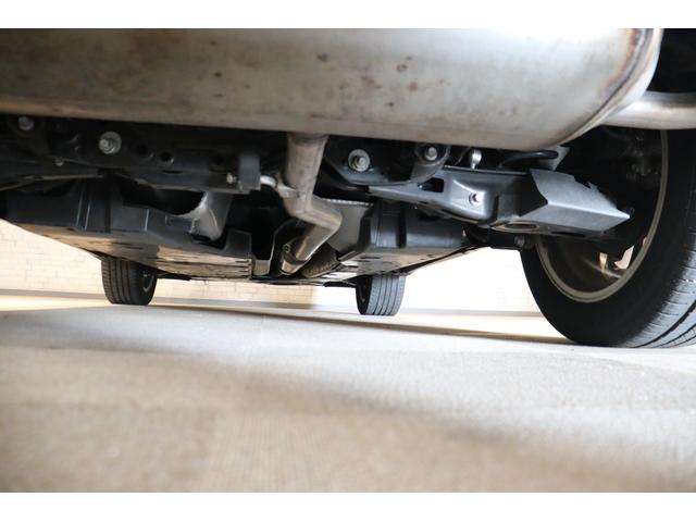 ハリアー Ｚ　レザーパッケージ　全周囲カメラ　クリアランスソナー　クルーズコントロール　レーンアシスト　パワーシート　衝突被害軽減システム　ナビ　オートマチックハイビーム　オートライト　ＬＥＤヘッドランプ　電動リアゲート（21枚目）