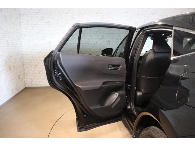 ハリアー Ｚ　レザーパッケージ　全周囲カメラ　クリアランスソナー　クルーズコントロール　レーンアシスト　パワーシート　衝突被害軽減システム　ナビ　オートマチックハイビーム　オートライト　ＬＥＤヘッドランプ　電動リアゲート（35枚目）