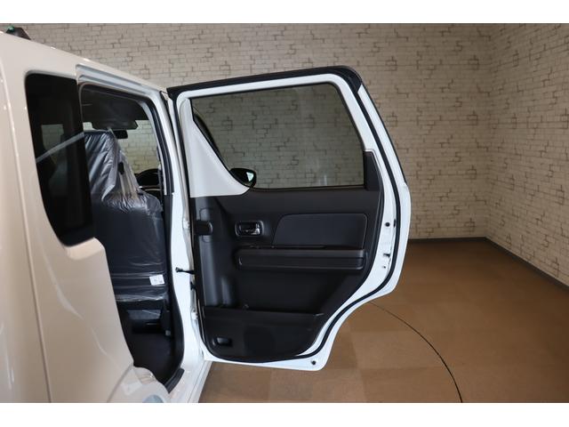 ワゴンＲスティングレー ハイブリッドＴ　クリアランスソナー　クルーズコントロール　レーンアシスト　衝突被害軽減システム　オートライト　ＬＥＤヘッドランプ　スマートキー　アイドリングストップ　電動格納ミラー　シートヒーター　ベンチシート（24枚目）