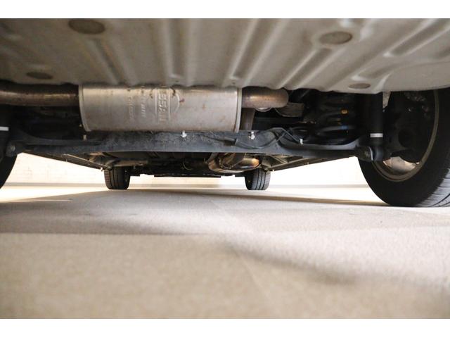 セレナ ハイウェイスター　Ｓ－ハイブリッド　ドライブレコーダー　ＥＴＣ　バックカメラ　ナビ　ＴＶ　クルーズコントロール　両側電動スライドドア　スマートキー　後席モニター　３列シート　ＣＶＴ　アルミホイール　ＣＤ　ＤＶＤ再生　ＵＳＢ（20枚目）