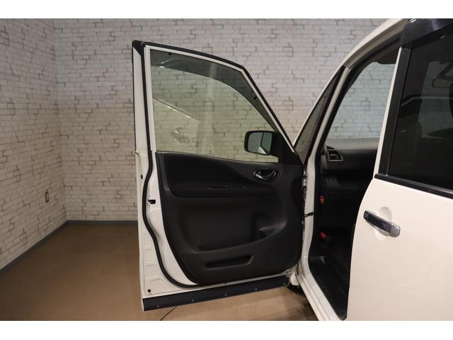 セレナ ハイウェイスター　Ｓ－ハイブリッド　ドライブレコーダー　ＥＴＣ　バックカメラ　ナビ　ＴＶ　クルーズコントロール　両側電動スライドドア　スマートキー　後席モニター　３列シート　ＣＶＴ　アルミホイール　ＣＤ　ＤＶＤ再生　ＵＳＢ（29枚目）