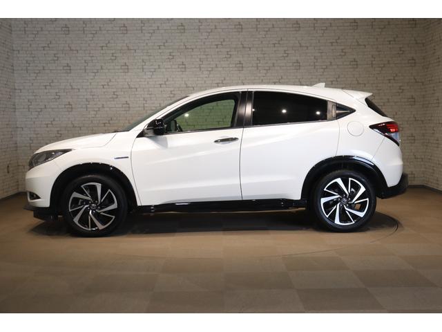 ヴェゼル ハイブリッドＲＳ・ホンダセンシング　ドライブレコーダー　ＥＴＣ　バックカメラ　クルーズコントロール　レーンアシスト　衝突被害軽減システム　ナビ　ＴＶ　オートライト　ＬＥＤヘッドランプ　アルミホイール　スマートキー　電動格納ミラー（13枚目）