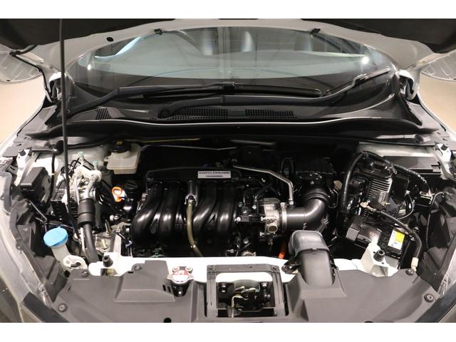 ヴェゼル ハイブリッドＲＳ・ホンダセンシング　ドライブレコーダー　ＥＴＣ　バックカメラ　クルーズコントロール　レーンアシスト　衝突被害軽減システム　ナビ　ＴＶ　オートライト　ＬＥＤヘッドランプ　アルミホイール　スマートキー　電動格納ミラー（19枚目）