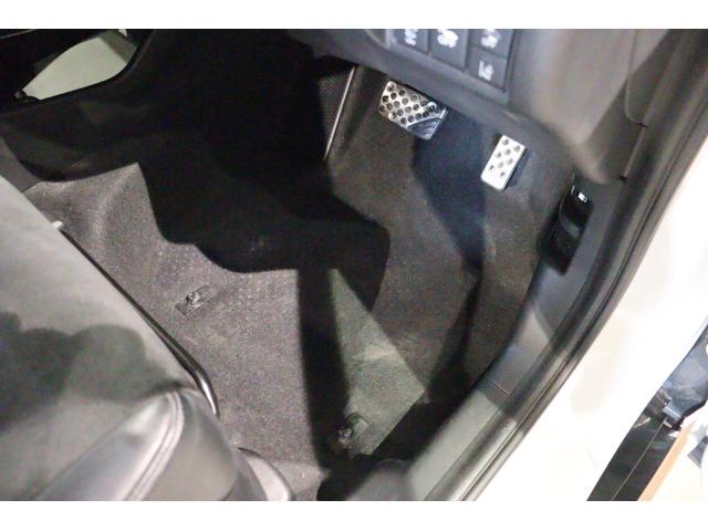 ヴェゼル ハイブリッドＲＳ・ホンダセンシング　ドライブレコーダー　ＥＴＣ　バックカメラ　クルーズコントロール　レーンアシスト　衝突被害軽減システム　ナビ　ＴＶ　オートライト　ＬＥＤヘッドランプ　アルミホイール　スマートキー　電動格納ミラー（33枚目）