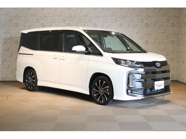 ノア ハイブリッドＳ－Ｚ　ドライブレコーダー　全周囲カメラ　ナビ　ＴＶ　クルーズコントロール　レーンアシスト　パークアシスト　衝突被害軽減システム　両側スライドドア　オートマチックハイビーム　ＬＥＤヘッドランプ（12枚目）