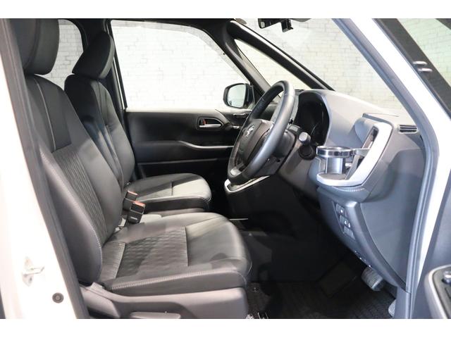 ノア ハイブリッドＳ－Ｚ　ドライブレコーダー　全周囲カメラ　ナビ　ＴＶ　クルーズコントロール　レーンアシスト　パークアシスト　衝突被害軽減システム　両側スライドドア　オートマチックハイビーム　ＬＥＤヘッドランプ（31枚目）