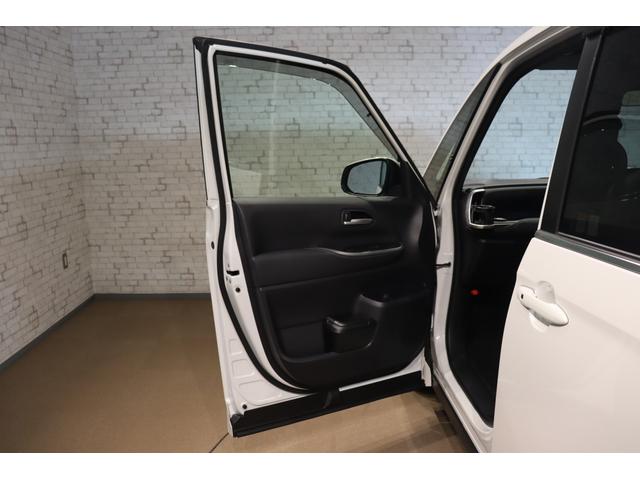 ノア ハイブリッドＳ－Ｚ　ドライブレコーダー　全周囲カメラ　ナビ　ＴＶ　クルーズコントロール　レーンアシスト　パークアシスト　衝突被害軽減システム　両側スライドドア　オートマチックハイビーム　ＬＥＤヘッドランプ（33枚目）