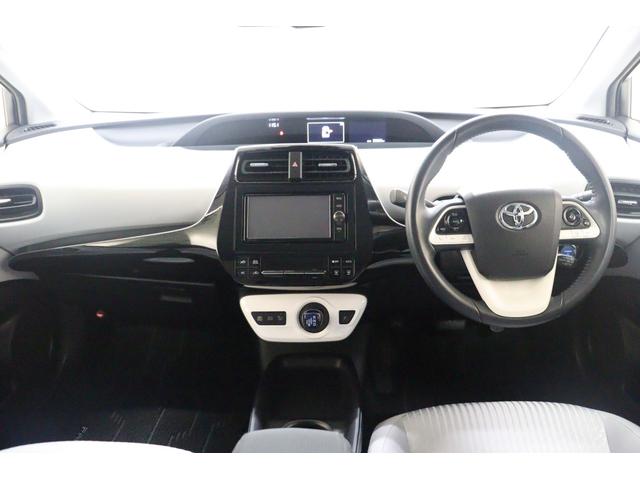 プリウス Sセーフティプラス ETC クリアランスソナー レーンアシスト クルーズコントロール パークアシスト 衝突被害軽減システム バックカメラ ナビ TV アルミホイール オートマチックハイビーム LEDヘッドランプ(2枚目)