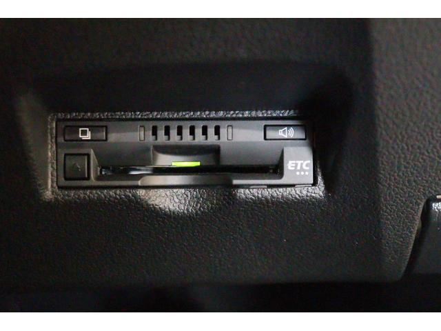 プリウス Sセーフティプラス ETC クリアランスソナー レーンアシスト クルーズコントロール パークアシスト 衝突被害軽減システム バックカメラ ナビ TV アルミホイール オートマチックハイビーム LEDヘッドランプ(8枚目)