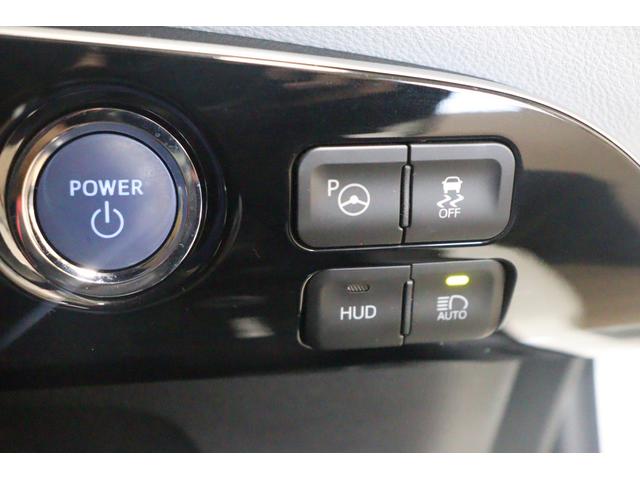 プリウス Sセーフティプラス ETC クリアランスソナー レーンアシスト クルーズコントロール パークアシスト 衝突被害軽減システム バックカメラ ナビ TV アルミホイール オートマチックハイビーム LEDヘッドランプ(9枚目)