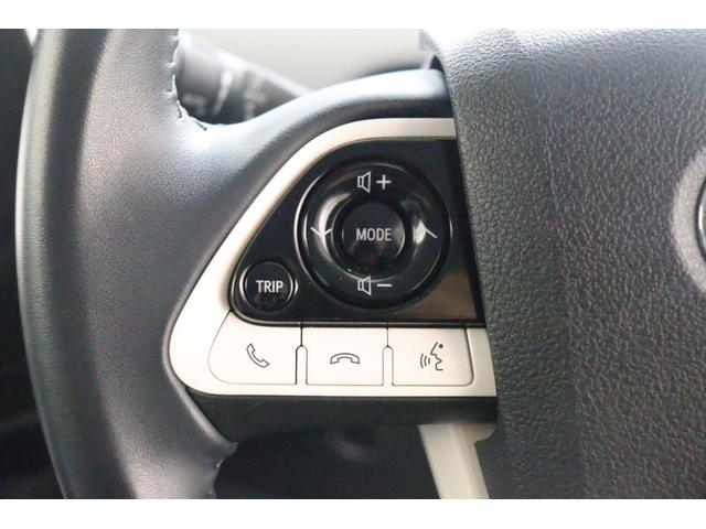 プリウス Sセーフティプラス ETC クリアランスソナー レーンアシスト クルーズコントロール パークアシスト 衝突被害軽減システム バックカメラ ナビ TV アルミホイール オートマチックハイビーム LEDヘッドランプ(11枚目)