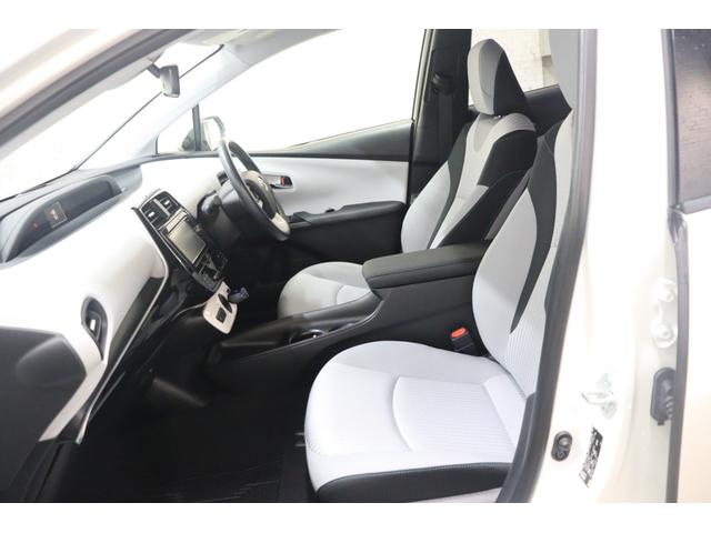 プリウス Sセーフティプラス ETC クリアランスソナー レーンアシスト クルーズコントロール パークアシスト 衝突被害軽減システム バックカメラ ナビ TV アルミホイール オートマチックハイビーム LEDヘッドランプ(26枚目)