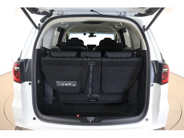 オデッセイハイブリッド ｅ：ＨＥＶアブソルート・ＥＸ　ハイブリッド　ドライブレコーダー　全周囲カメラ　ナビ　ＴＶ　両側電動スライドドア　クリアランスソナー　クルーズコントロール　レーンアシスト　パークアシスト　衝突被害軽減システム　オートライト（19枚目）