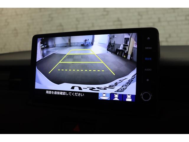 ヴェゼル ｅ：ＨＥＶ　Ｚ　バックカメラ　クリアランスソナー　クルーズコントロール　レーンアシスト　衝突被害軽減システム　ナビ　ＴＶ　オートライト　ＬＥＤヘッドランプ　電動リアゲート　アルミホイール　スマートキー（4枚目）