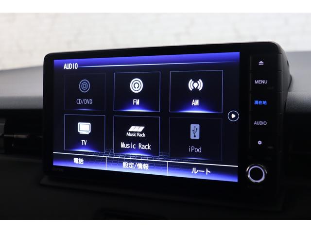 ヴェゼル ｅ：ＨＥＶ　Ｚ　バックカメラ　クリアランスソナー　クルーズコントロール　レーンアシスト　衝突被害軽減システム　ナビ　ＴＶ　オートライト　ＬＥＤヘッドランプ　電動リアゲート　アルミホイール　スマートキー（6枚目）