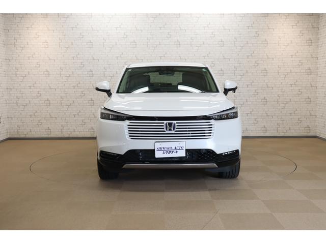 ヴェゼル ｅ：ＨＥＶ　Ｚ　バックカメラ　クリアランスソナー　クルーズコントロール　レーンアシスト　衝突被害軽減システム　ナビ　ＴＶ　オートライト　ＬＥＤヘッドランプ　電動リアゲート　アルミホイール　スマートキー（12枚目）