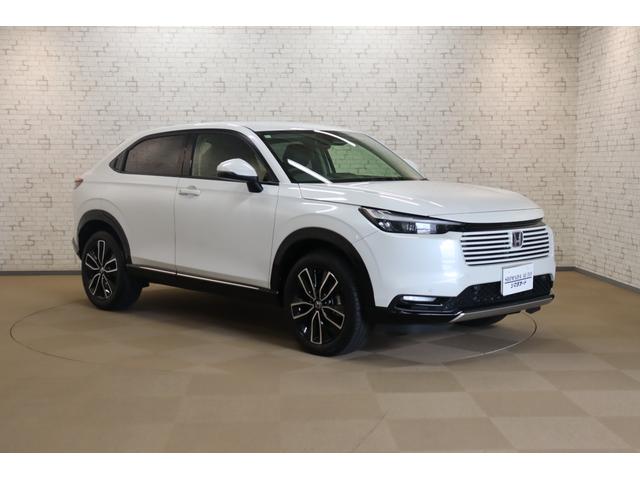 ヴェゼル ｅ：ＨＥＶ　Ｚ　バックカメラ　クリアランスソナー　クルーズコントロール　レーンアシスト　衝突被害軽減システム　ナビ　ＴＶ　オートライト　ＬＥＤヘッドランプ　電動リアゲート　アルミホイール　スマートキー（13枚目）